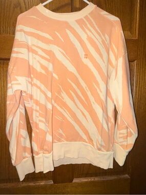 💜Sweaty Betty Peach & Cream Wave-Print Crewneck Sweater